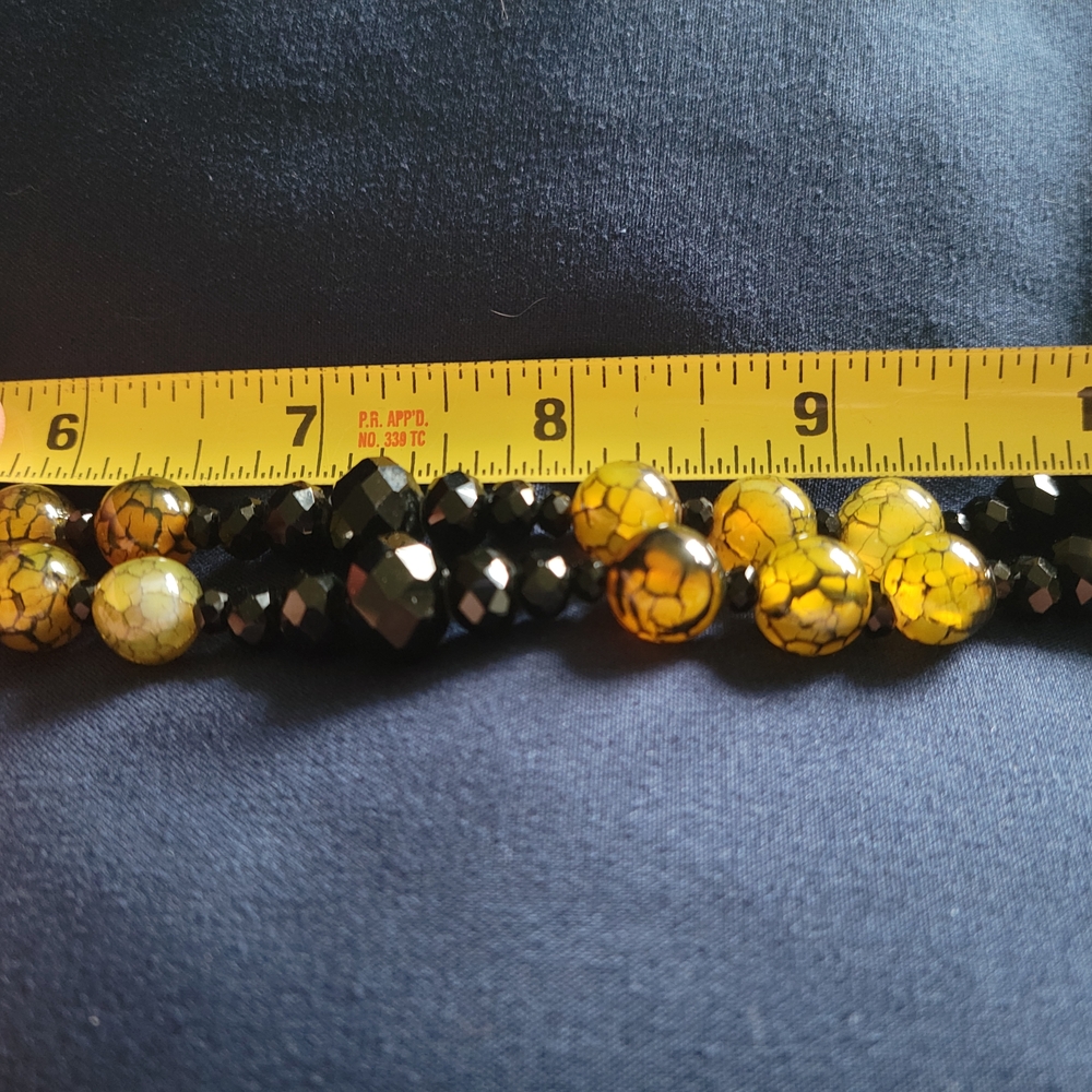 "The Golden Basilisk"; Handmade Dragon Vein Agate & Black Crystal Necklace - Picture 8 of 9